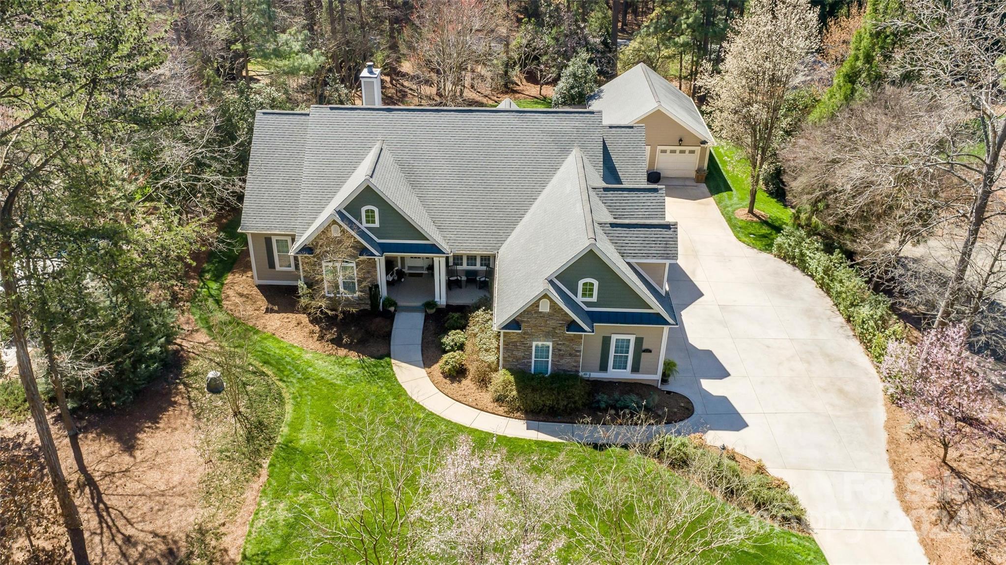 Lakepointe North - Residential