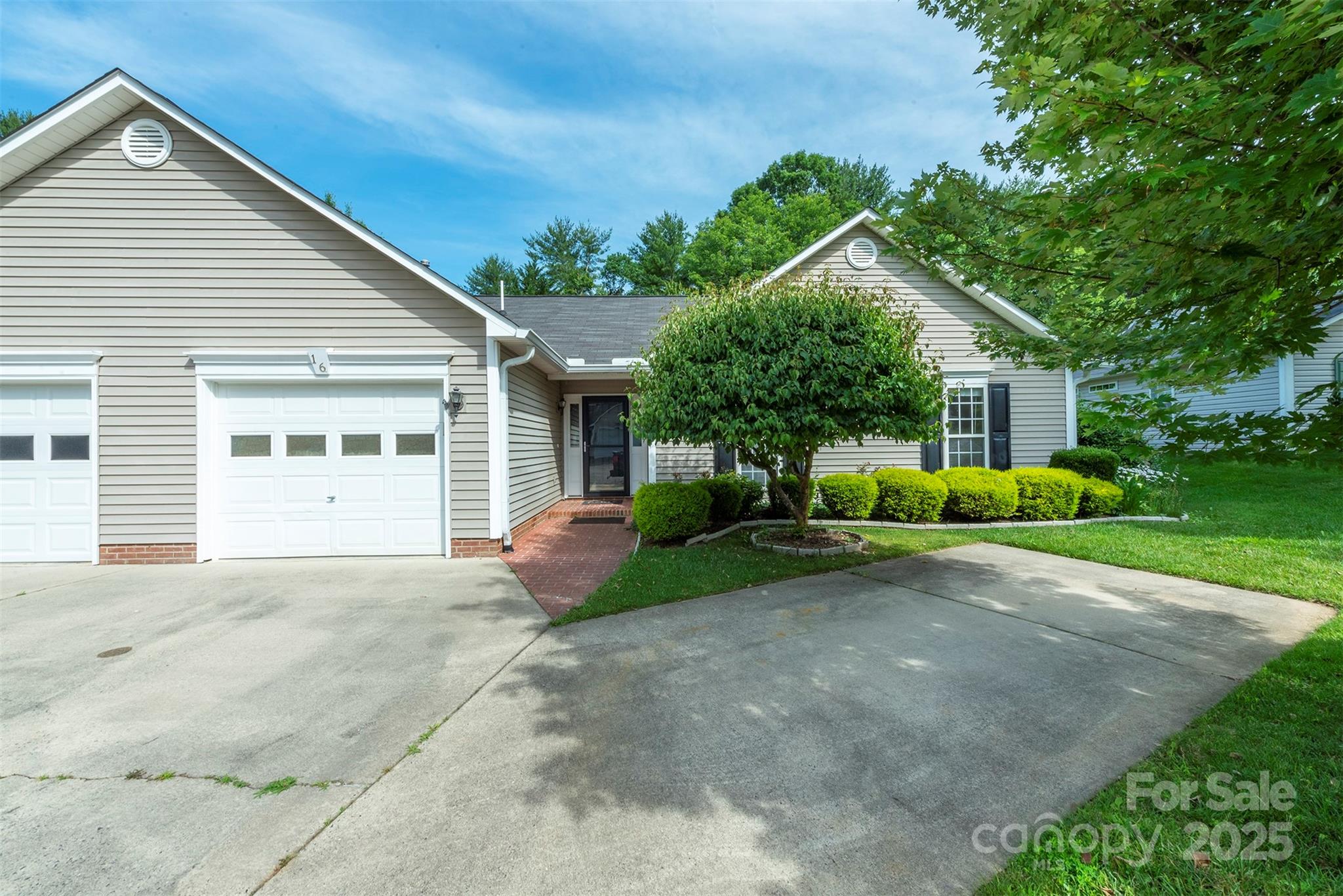 16 Red Barn Lane
