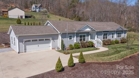 52 Stone Ridge Trail Mills River NC 28759