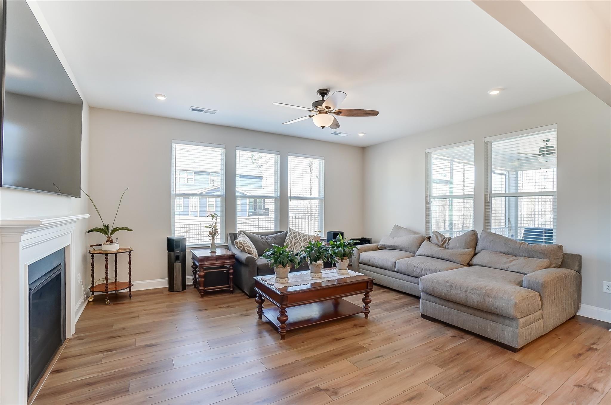 Paddlers Cove - Residential