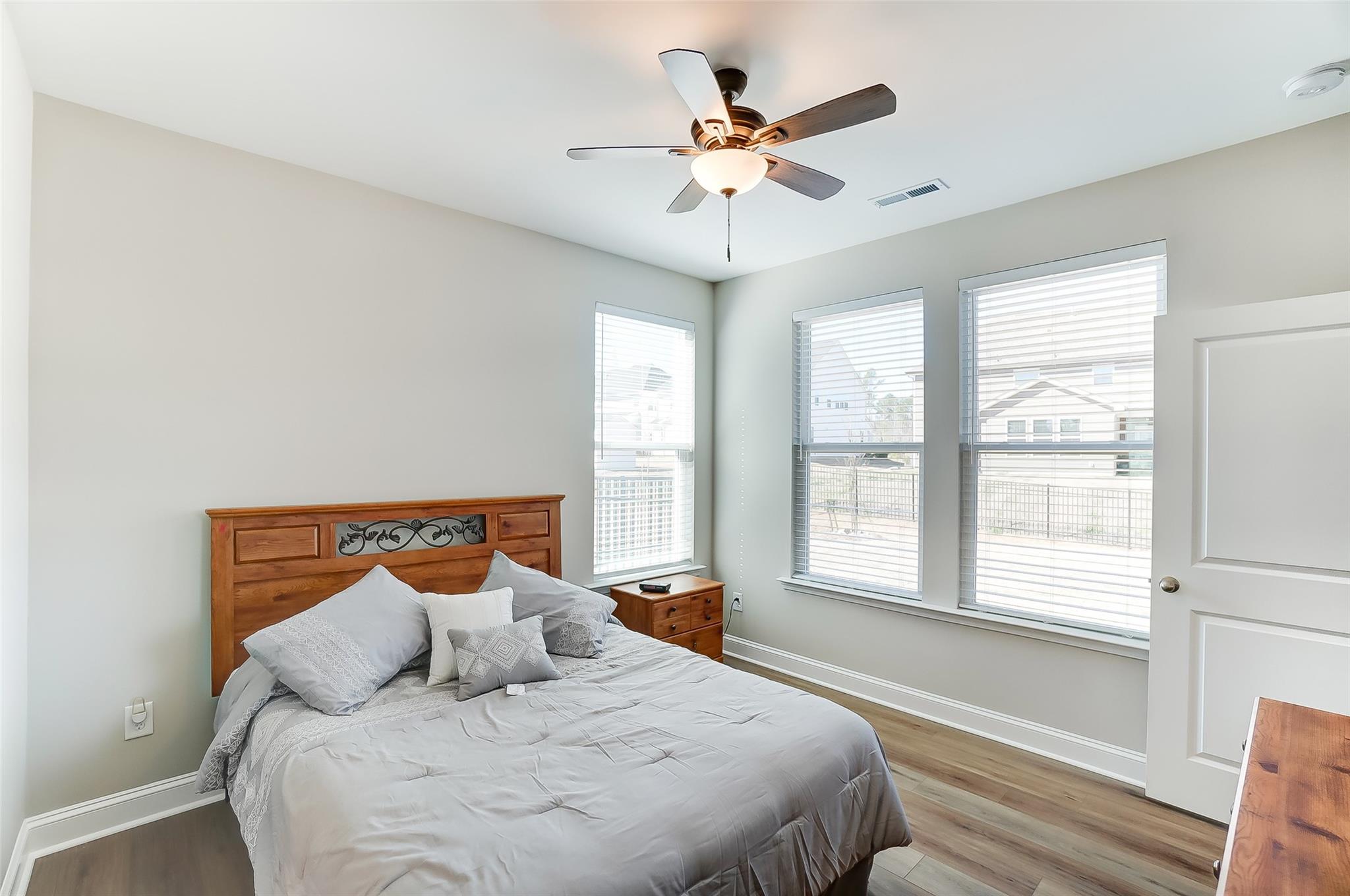 Paddlers Cove - Residential