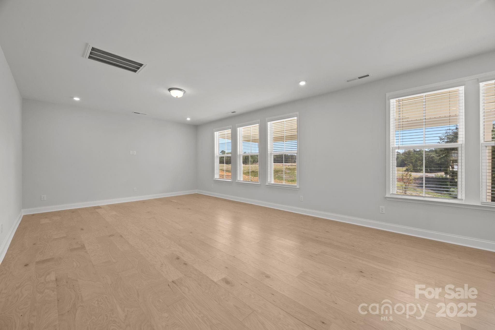 Lakeside Glen - Residential