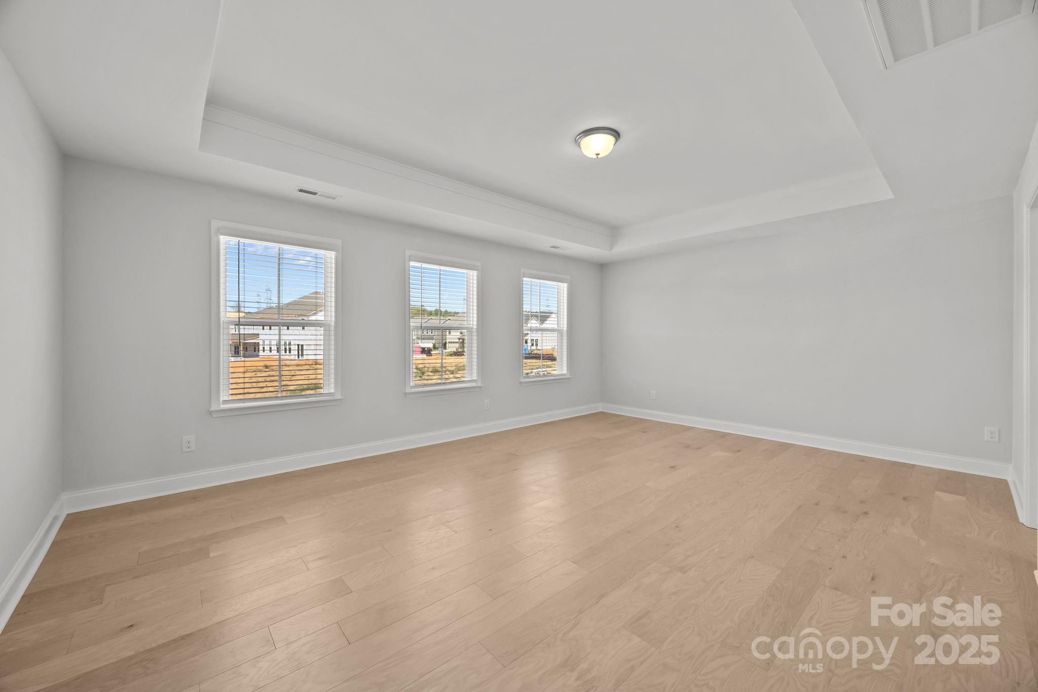 Lakeside Glen - Residential