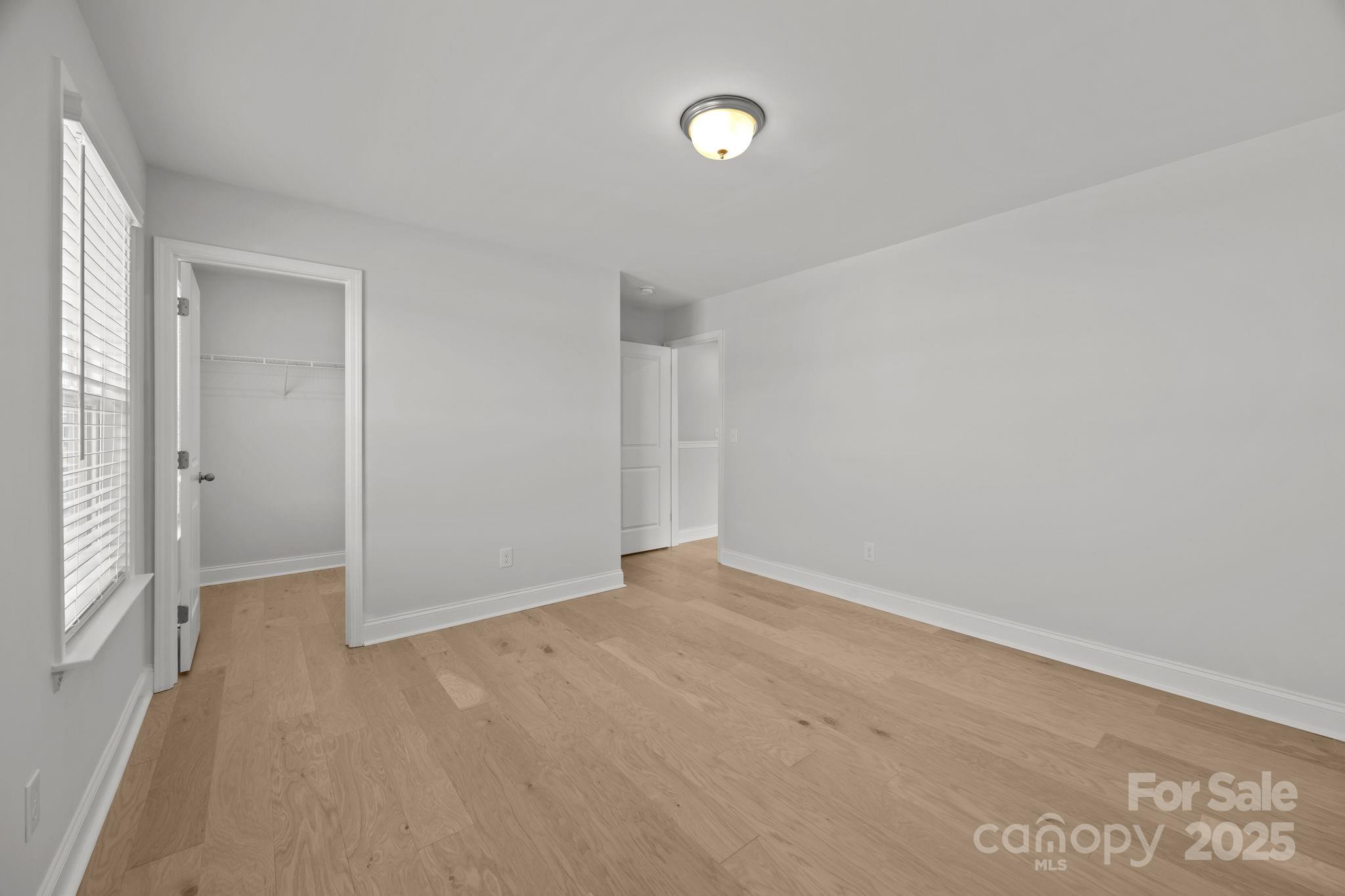 Lakeside Glen - Residential