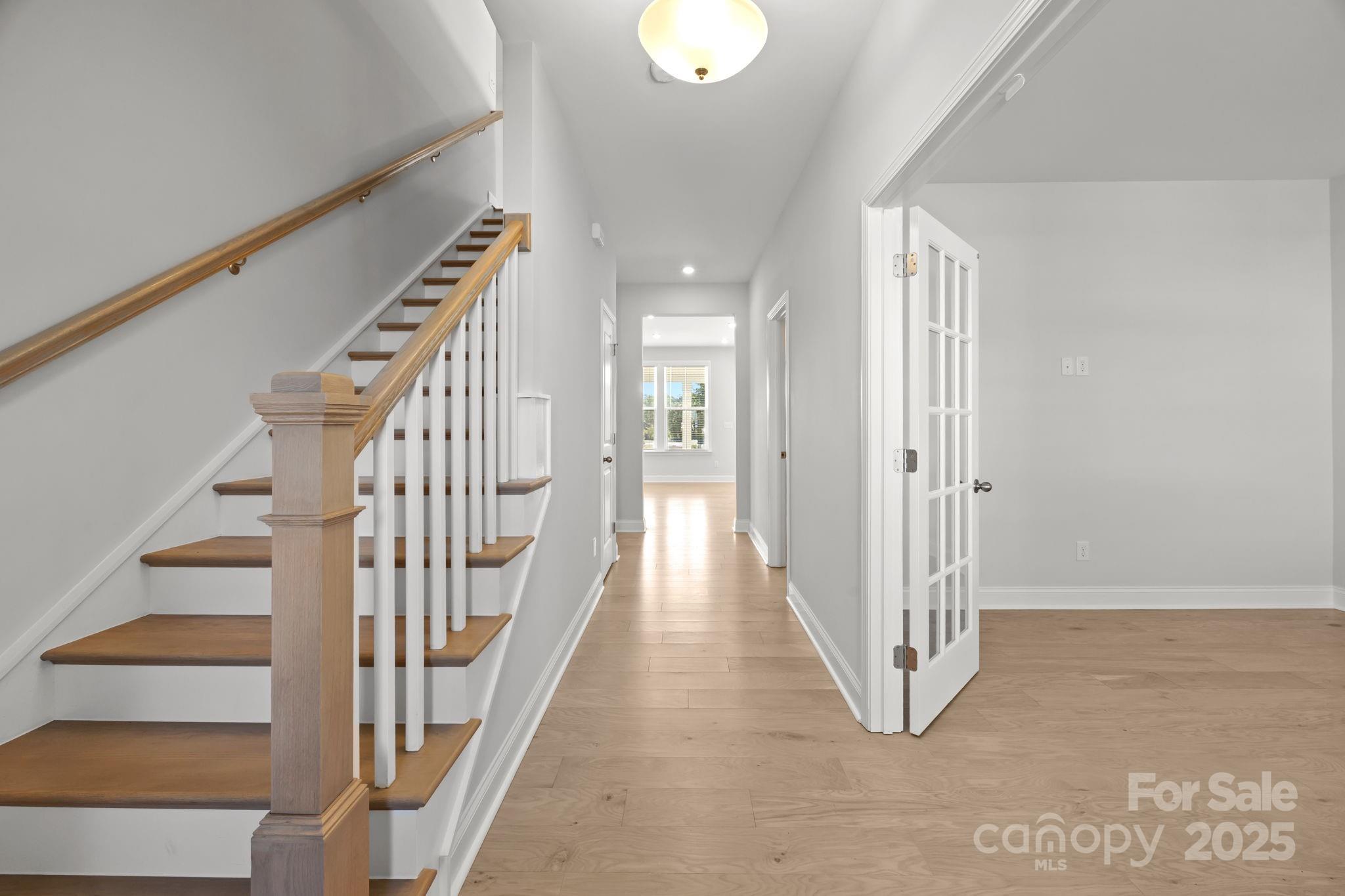 Lakeside Glen - Residential