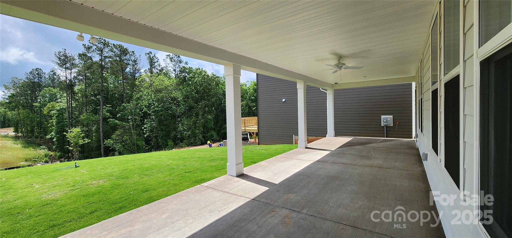 Lakeside Glen - Residential