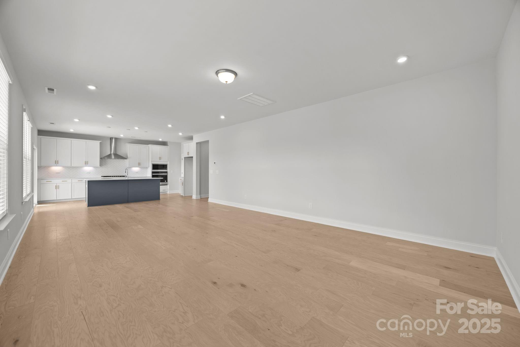 Lakeside Glen - Residential