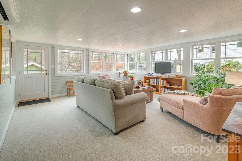 Proximity Park - Residential