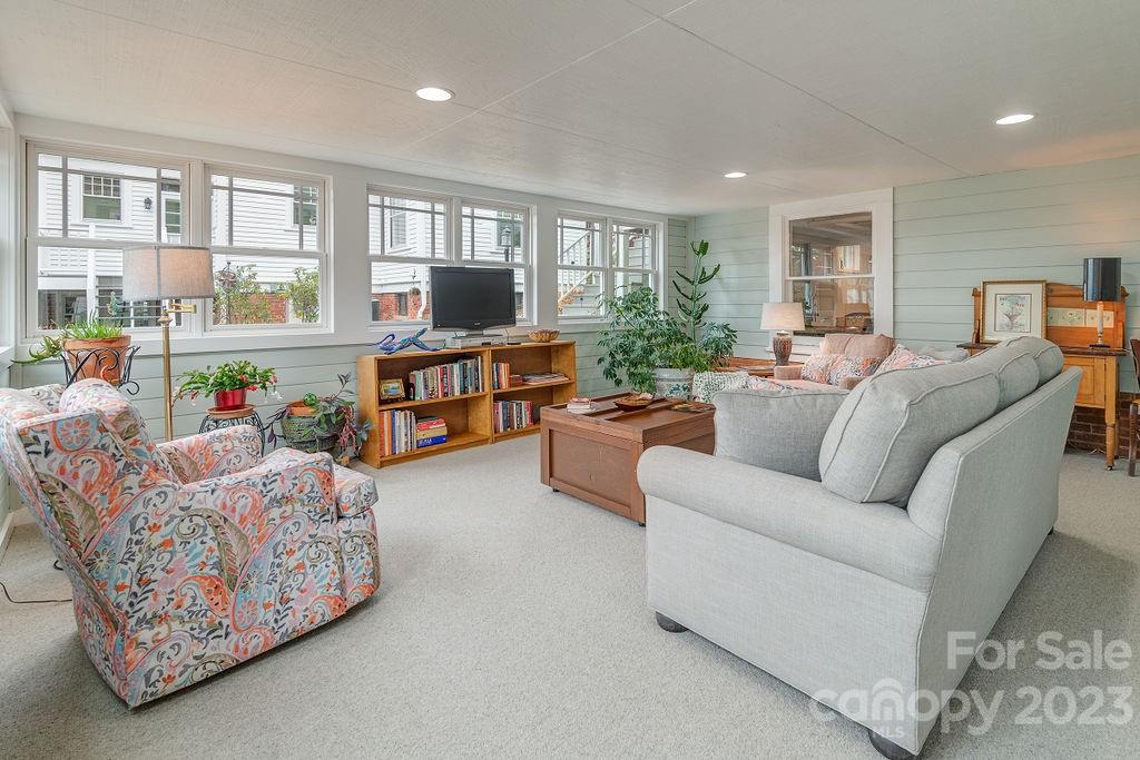 Proximity Park - Residential