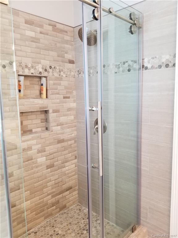 The Estate on Lake Davidson - Residential