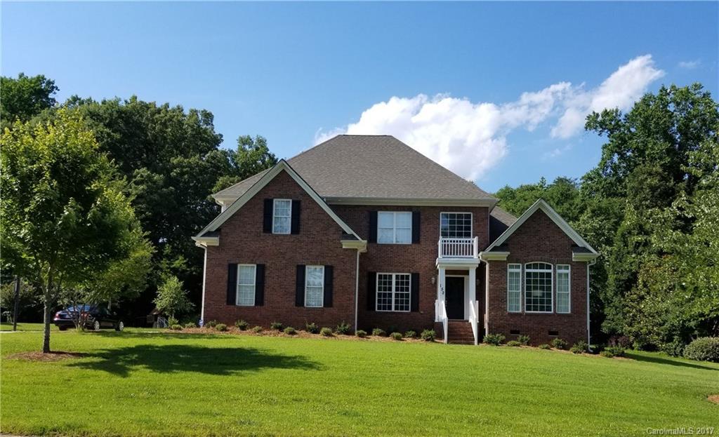 The Estate on Lake Davidson - Residential