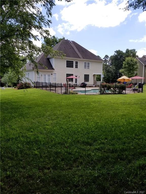 The Estate on Lake Davidson - Residential