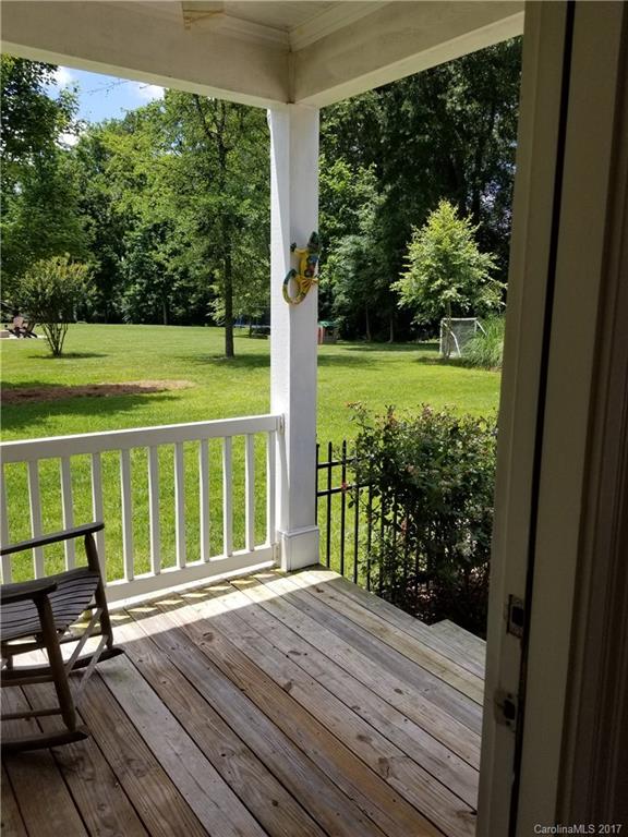 The Estate on Lake Davidson - Residential