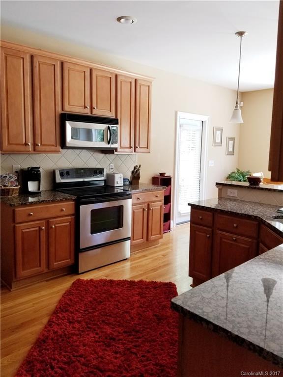 The Estate on Lake Davidson - Residential