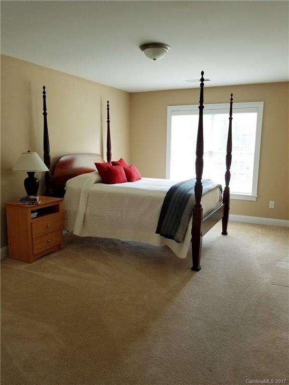 The Estate on Lake Davidson - Residential