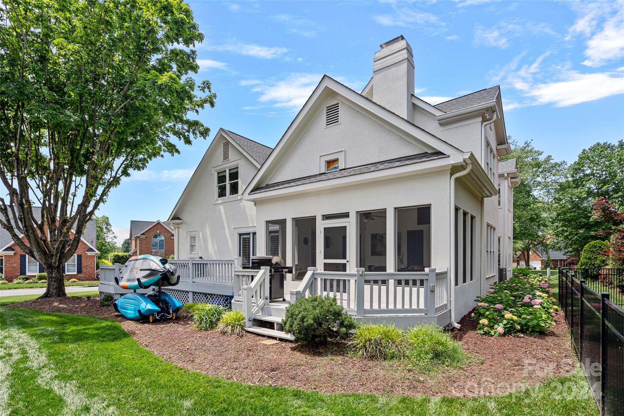 100 Norman Place - Residential