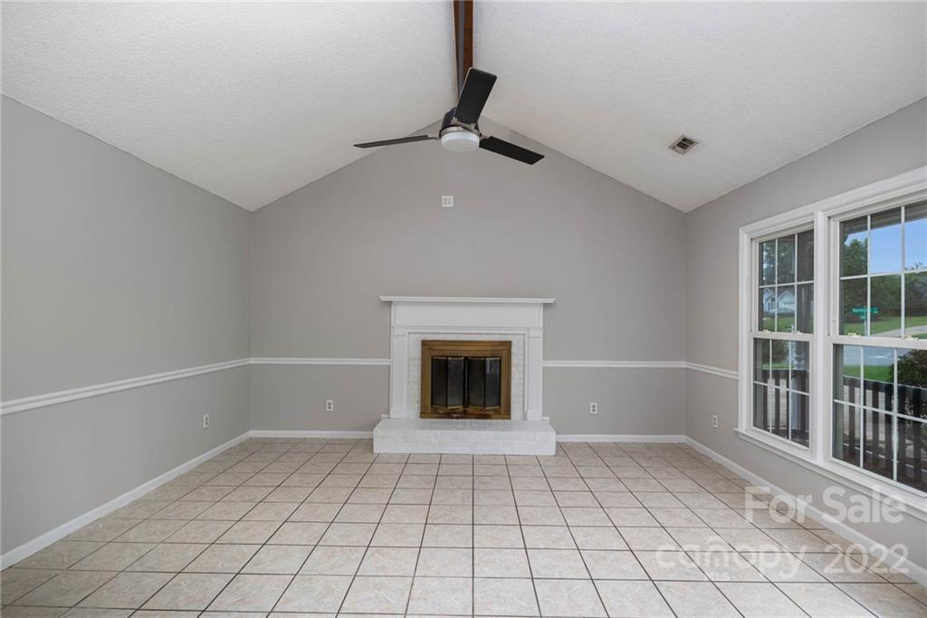 Governors Square - Residential