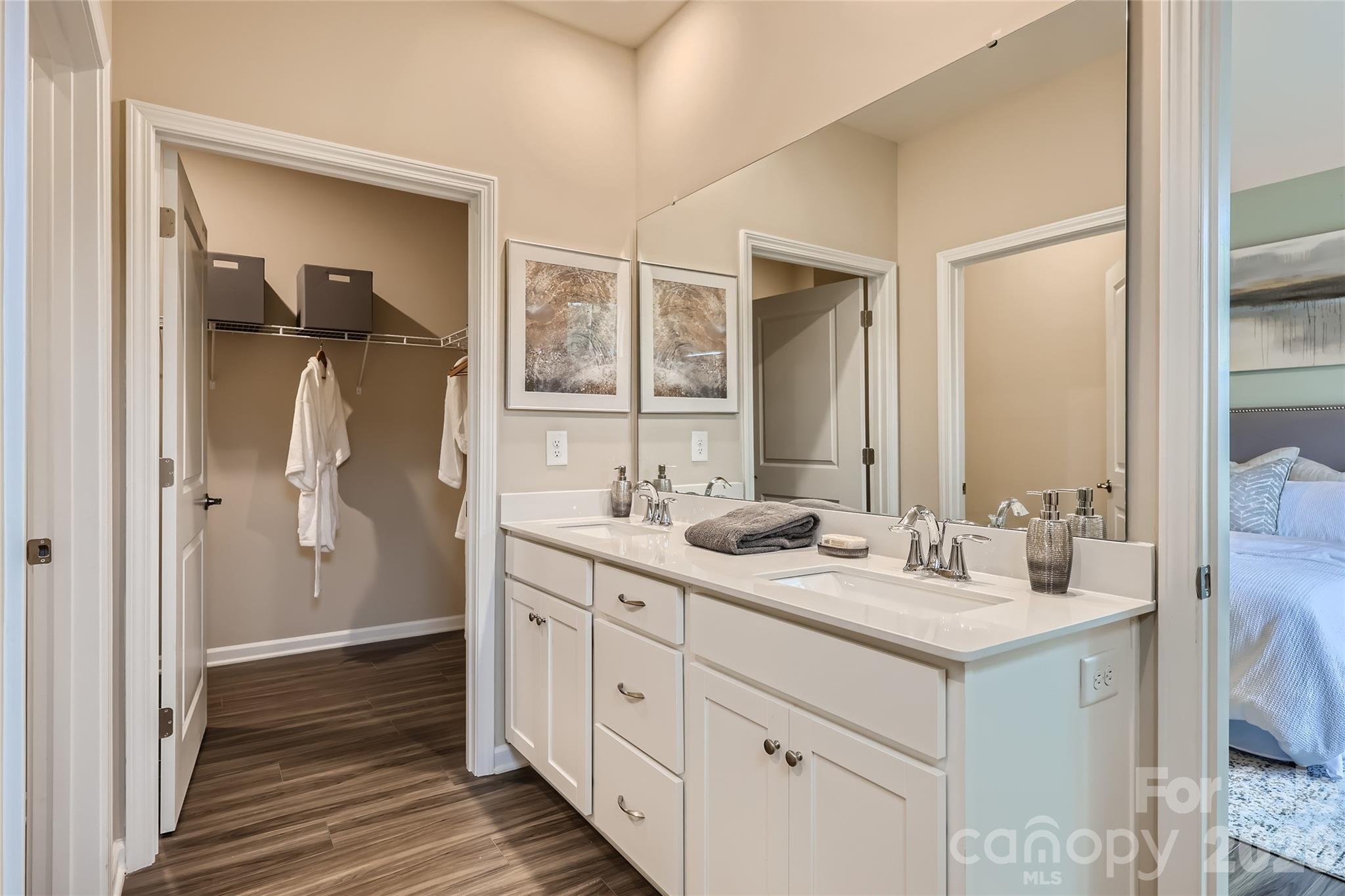 Elizabeth - Residential