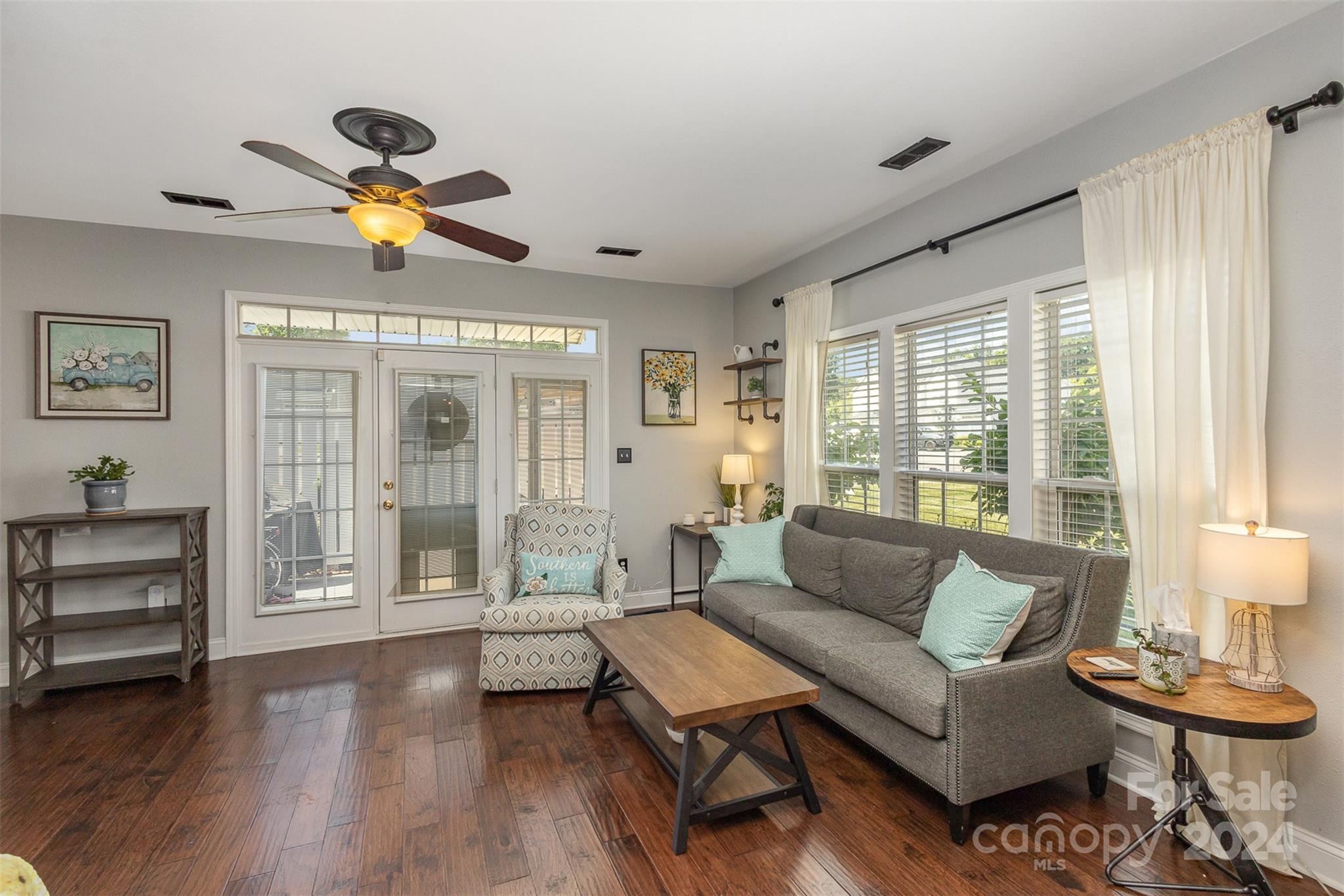Harrisburg Town Center - Residential