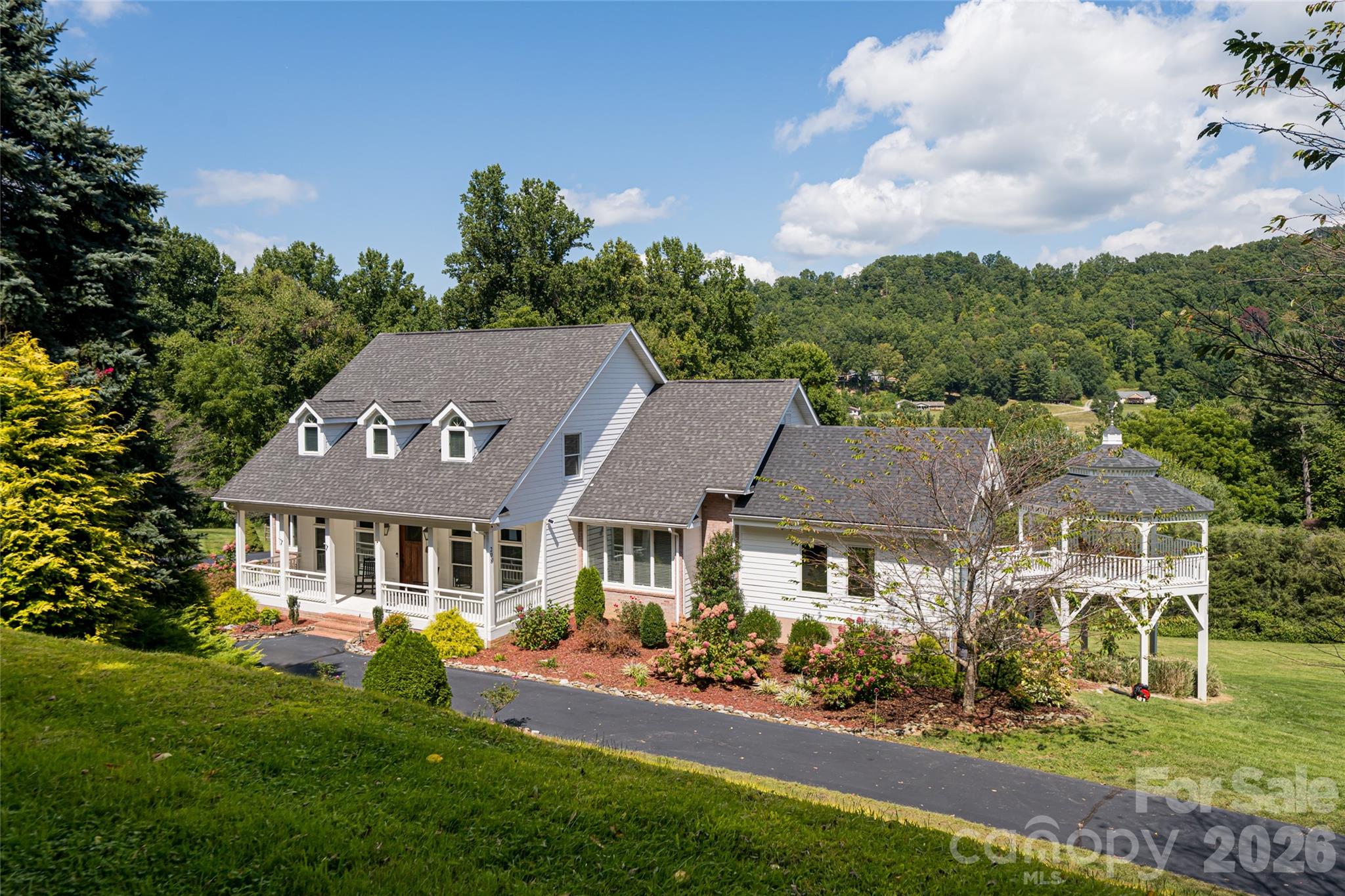 Laurel Ridge Farms - Residential