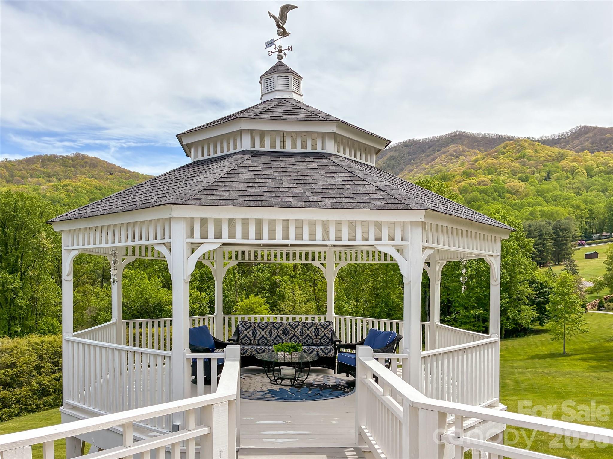 Laurel Ridge Farms - Residential