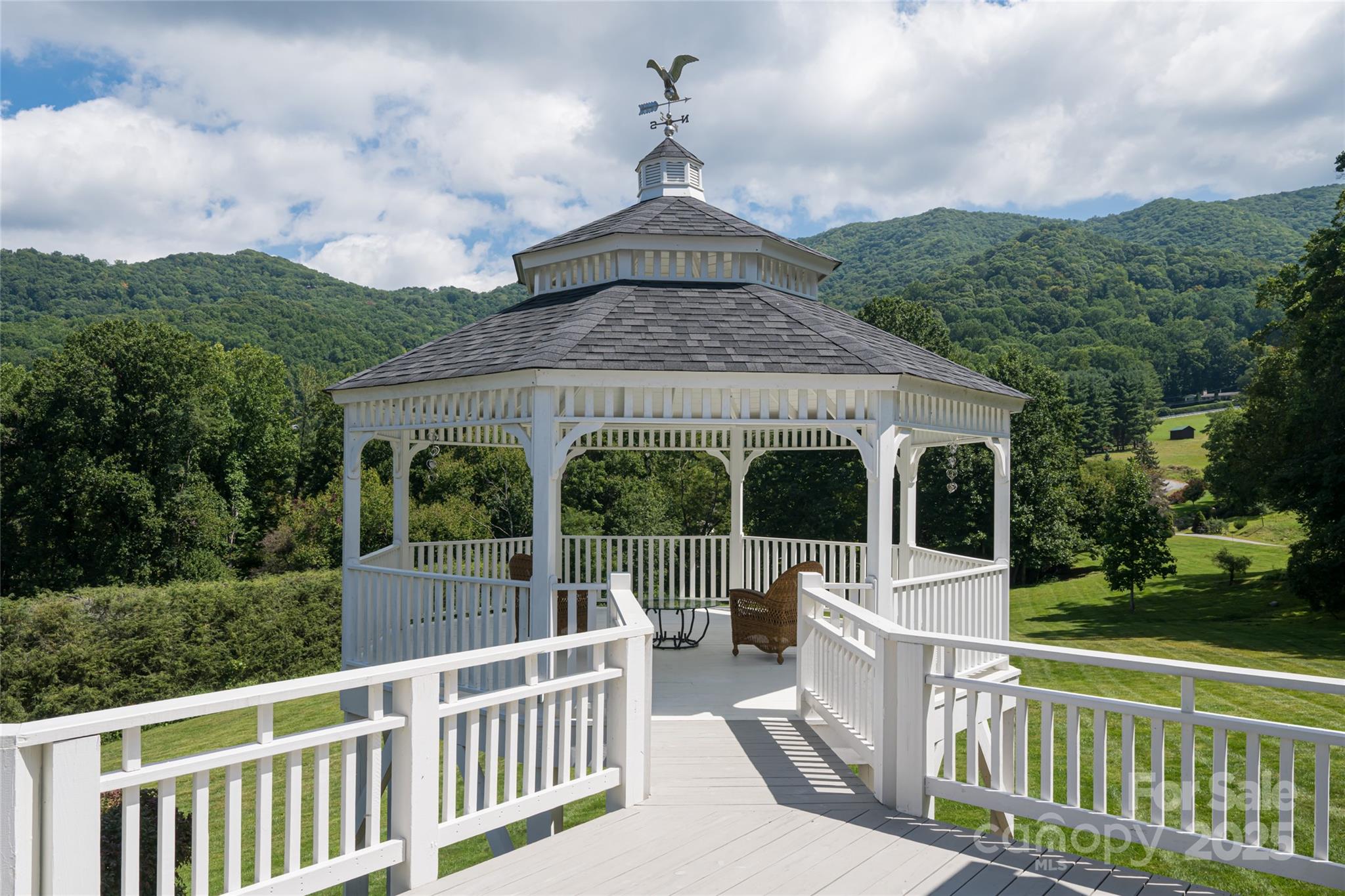 Laurel Ridge Farms - Residential