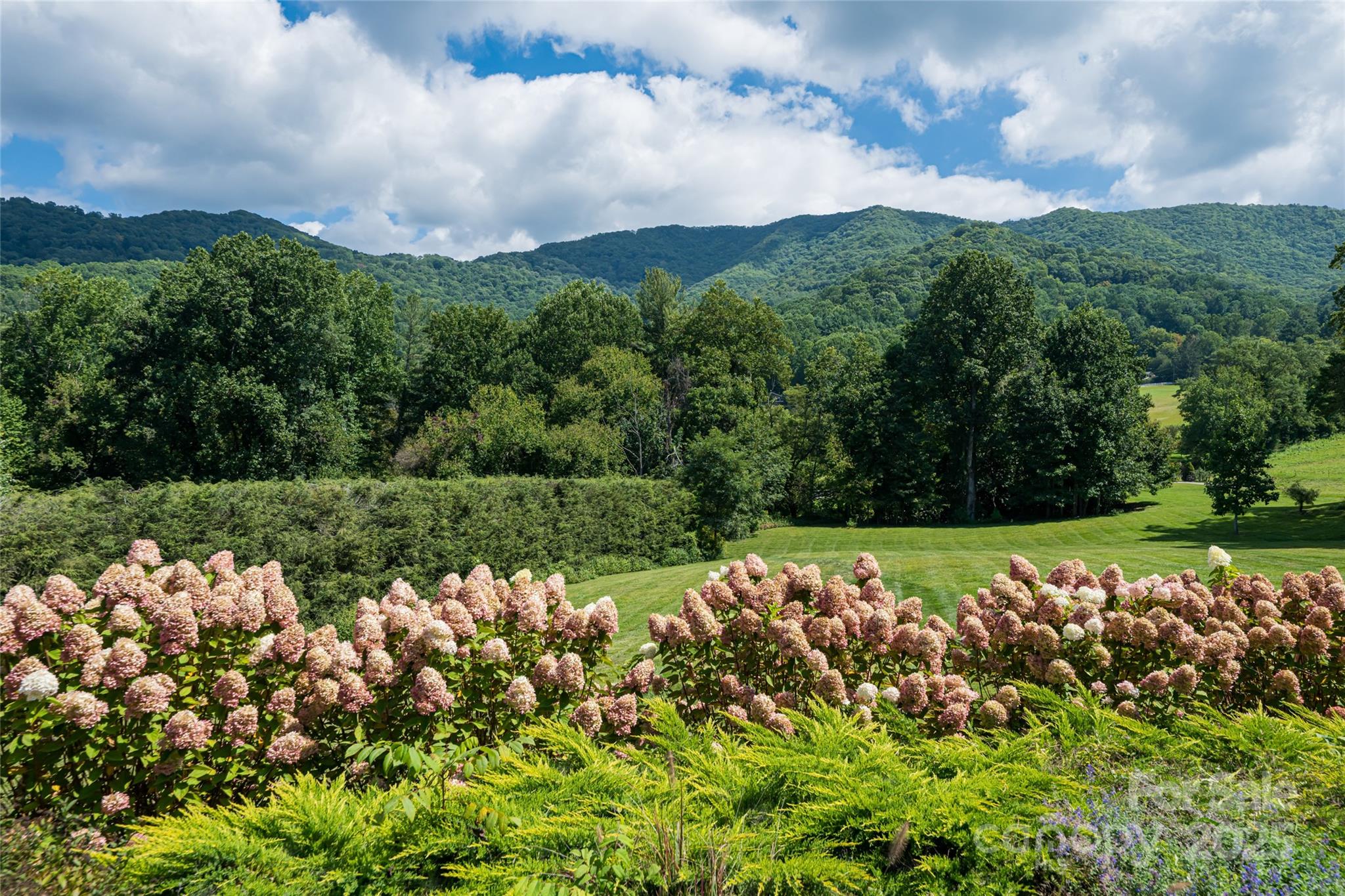 Laurel Ridge Farms - Residential
