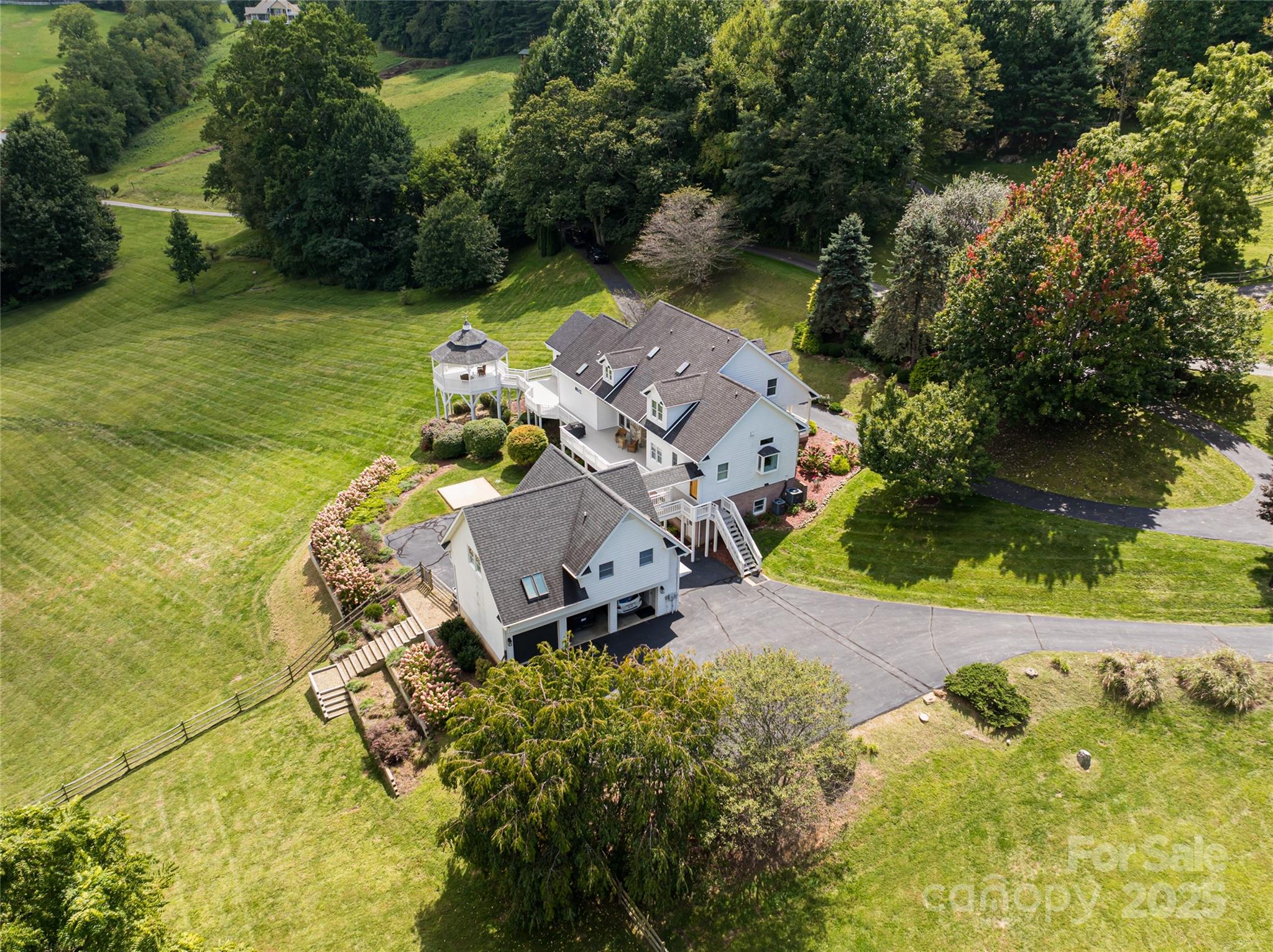 Laurel Ridge Farms - Residential