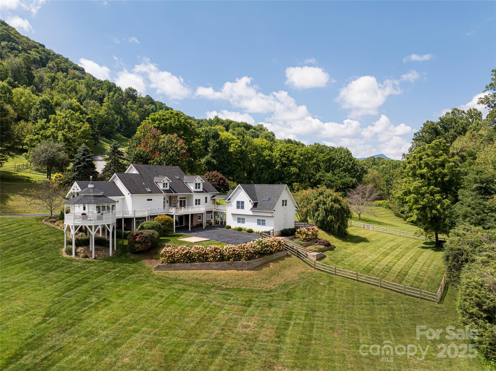 Laurel Ridge Farms - Residential