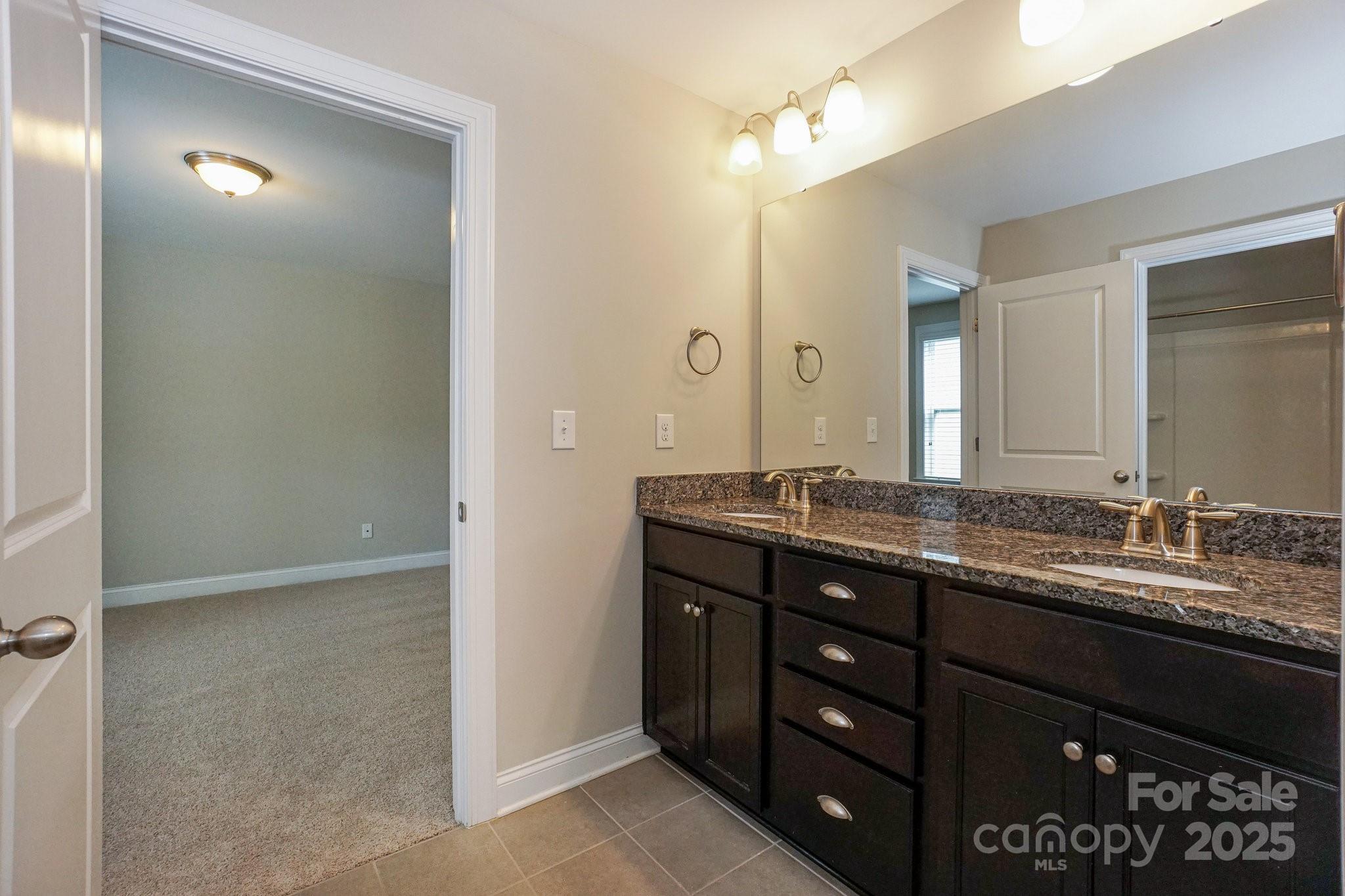 LakeWalk - Residential