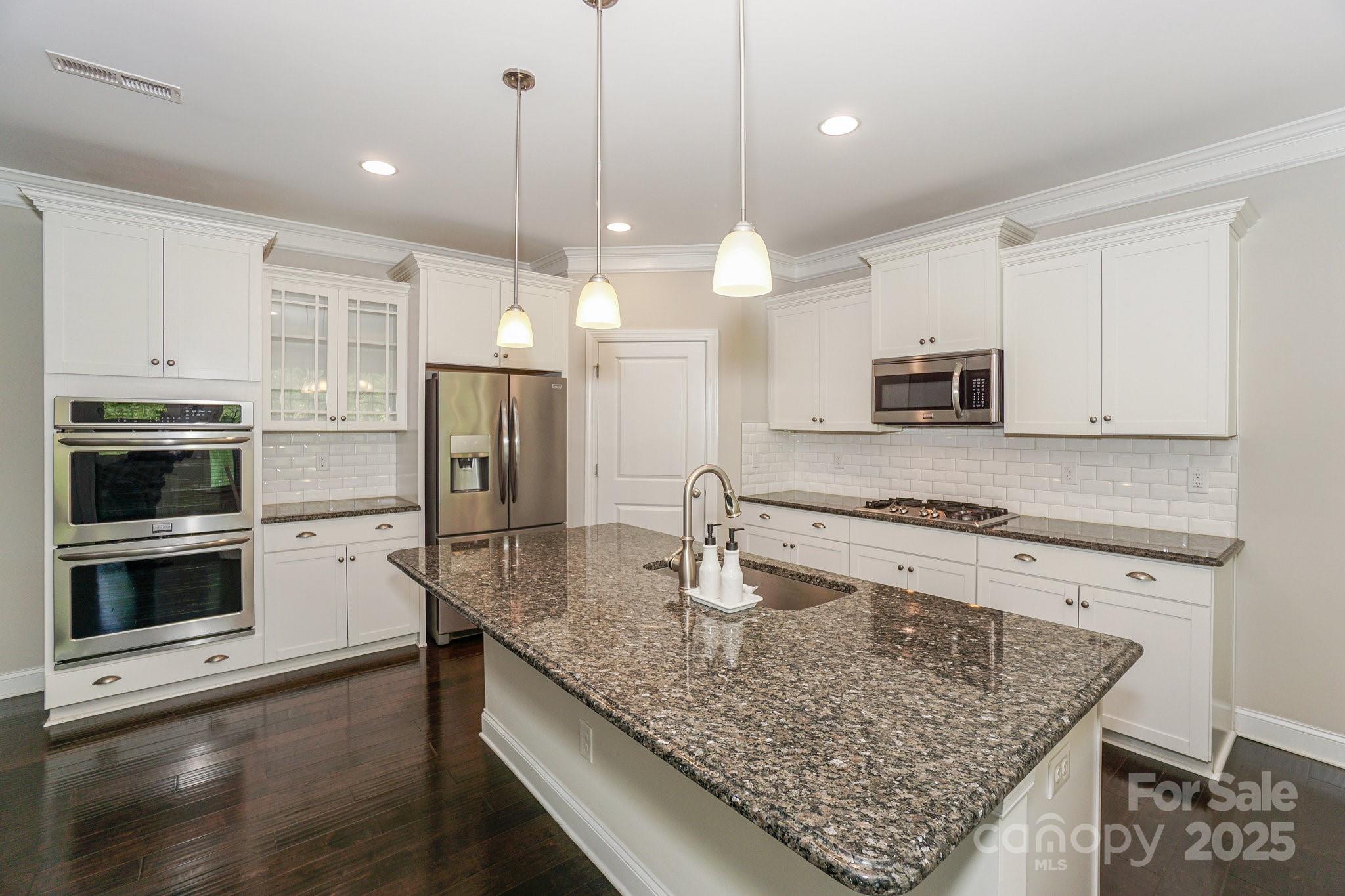 LakeWalk - Residential