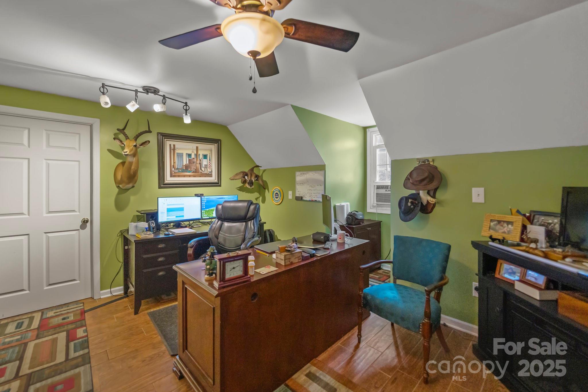 Shannon Acres - Residential