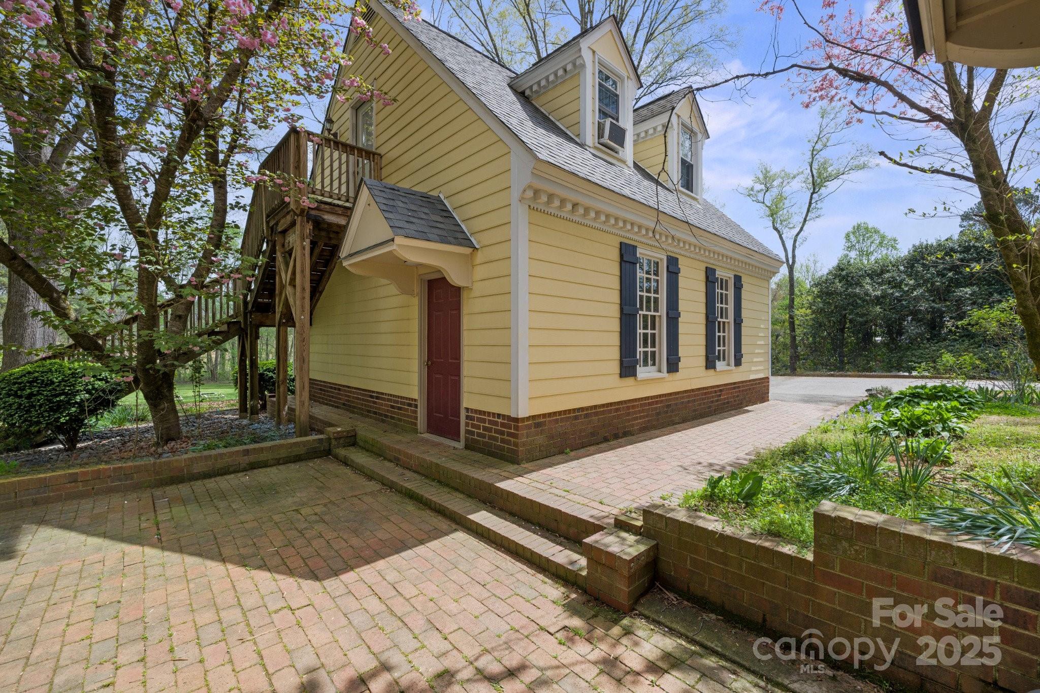 Shannon Acres - Residential