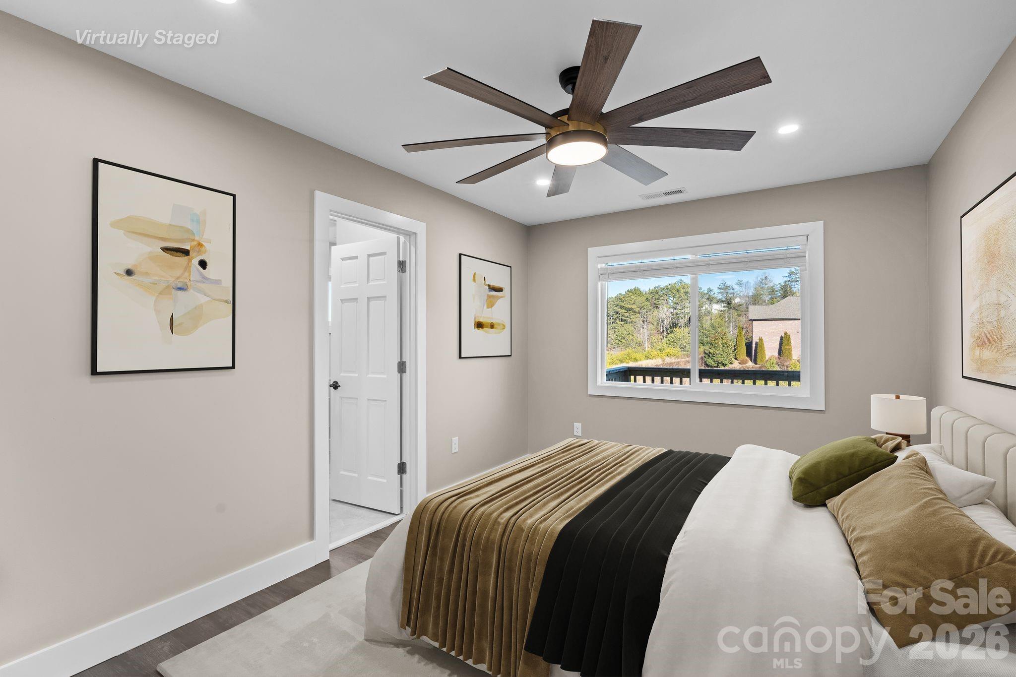 Hawks Cove - Residential