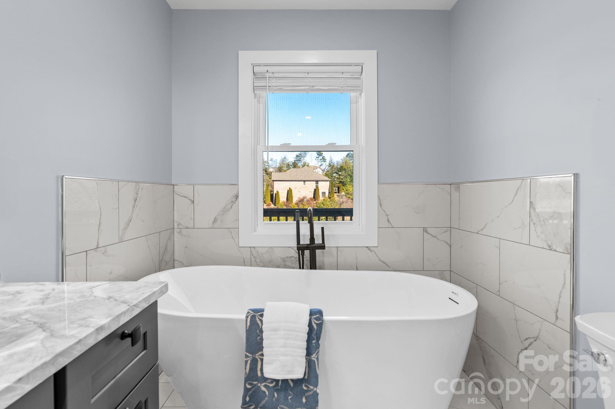 Hawks Cove - Residential