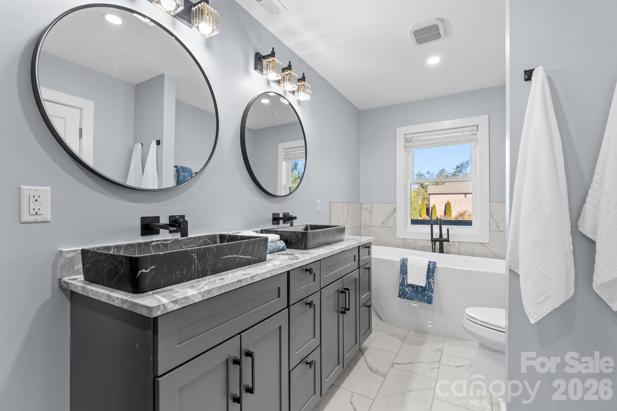 Hawks Cove - Residential