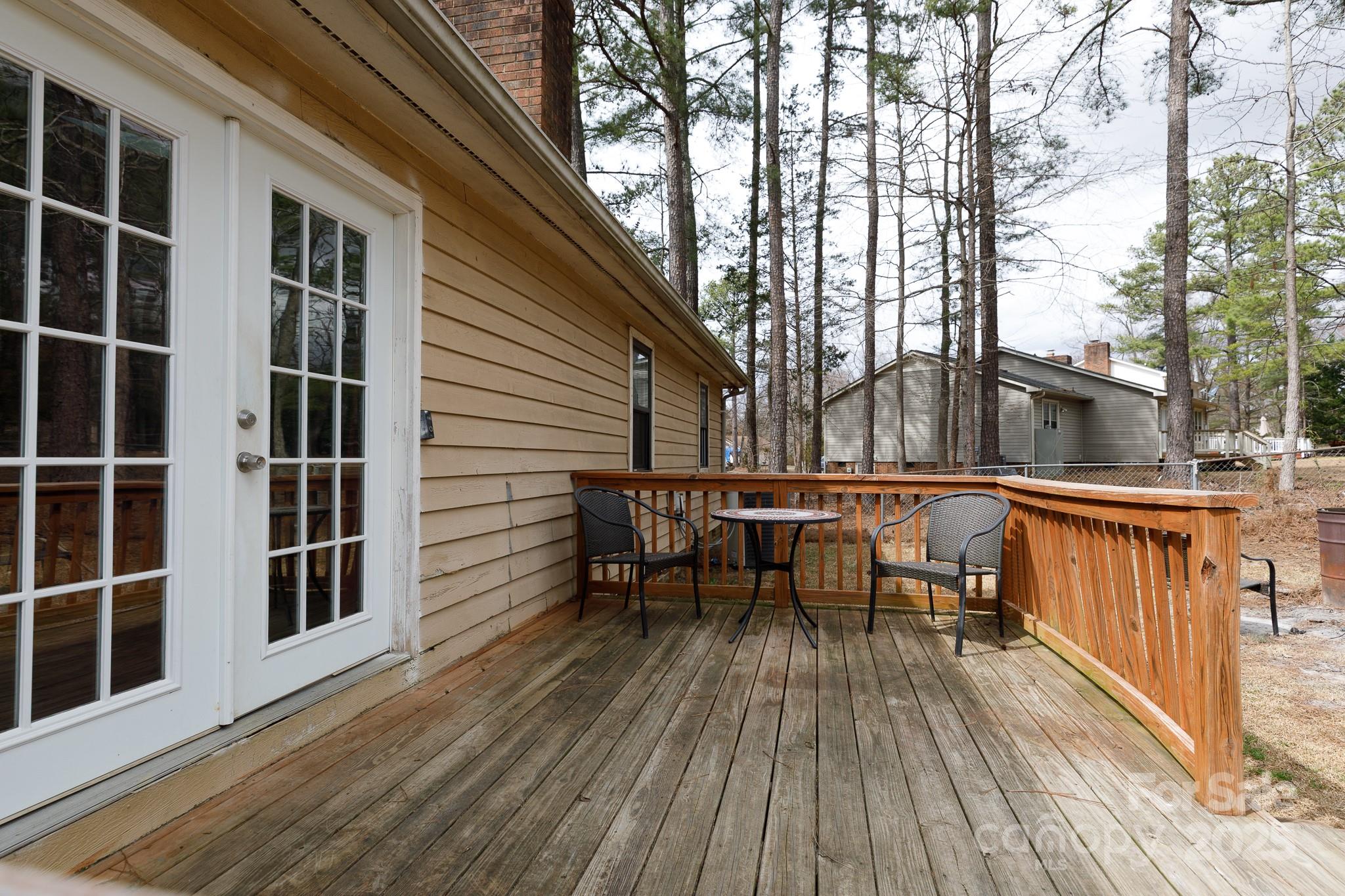 Country Oaks - Residential
