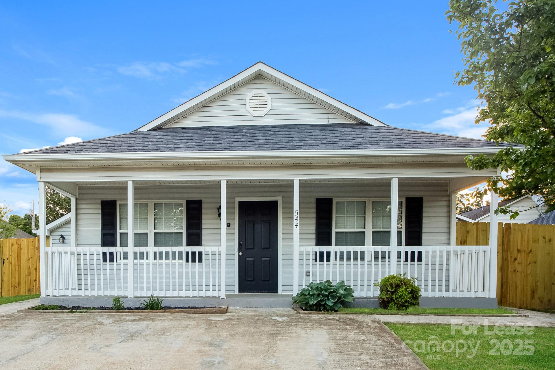 Tarlton Downs - Residential Lease