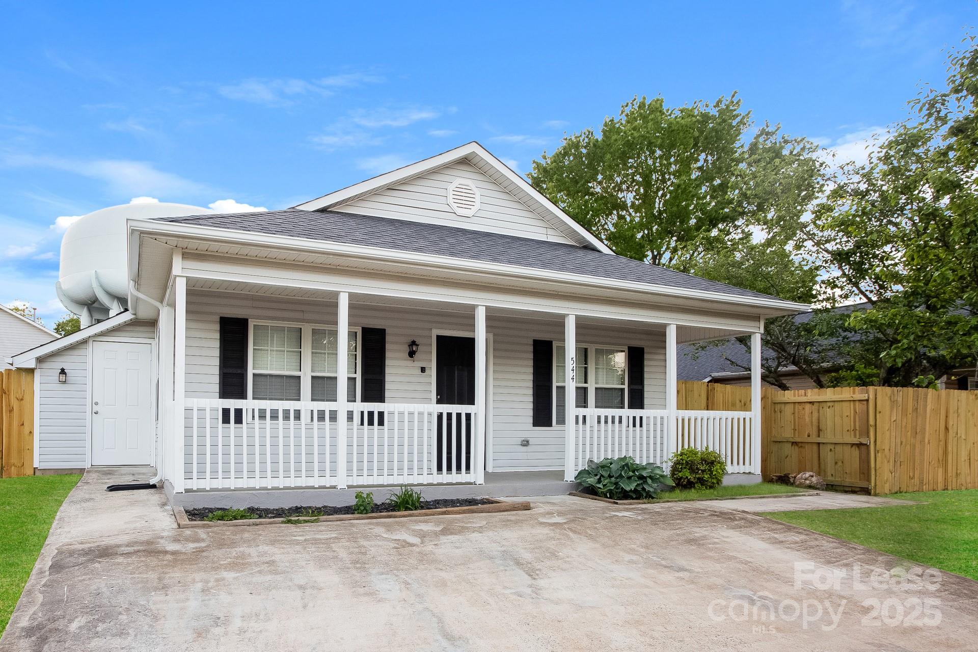 Tarlton Downs - Residential Lease