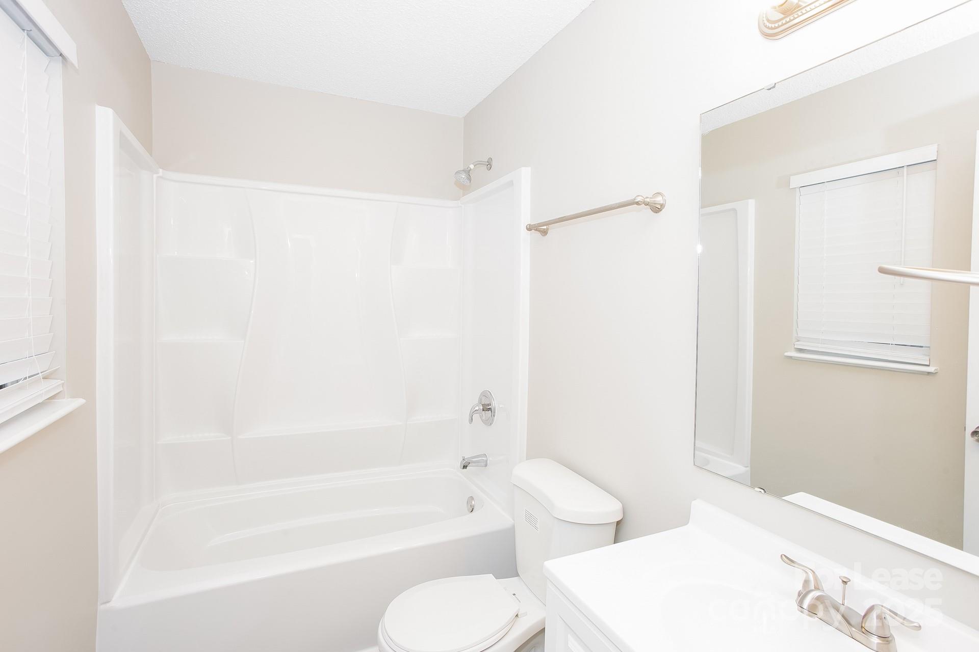 Tarlton Downs - Residential Lease