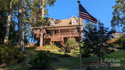 4 Carter Hill Drive Leicester NC 28748