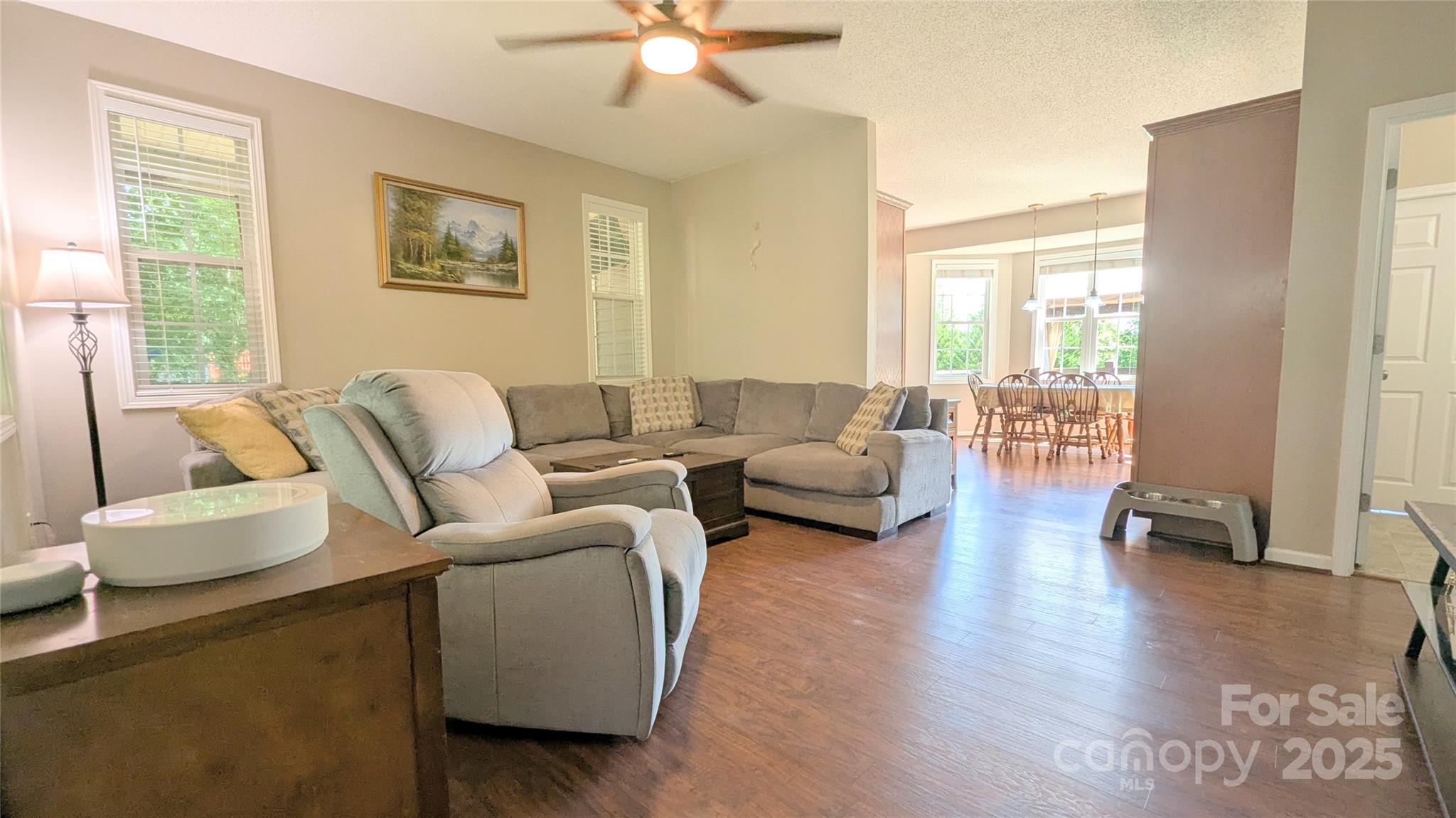4 Carter Hill Drive