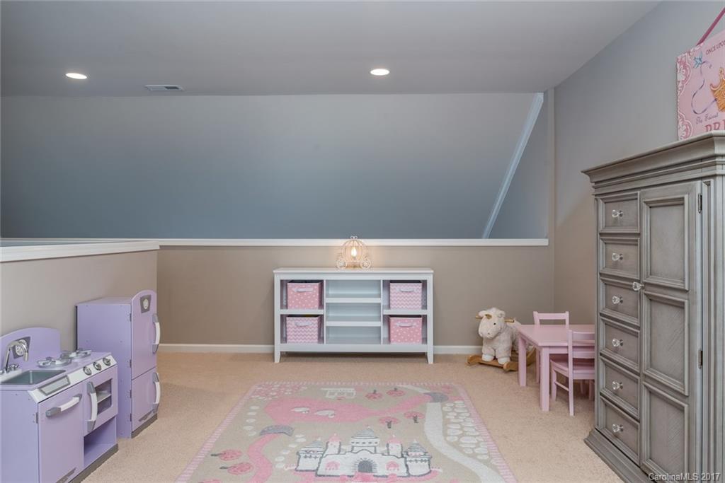 The Enclave at Ardrey Kell - Residential