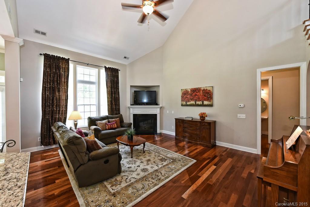 Reserve At Gold Hill - Residential