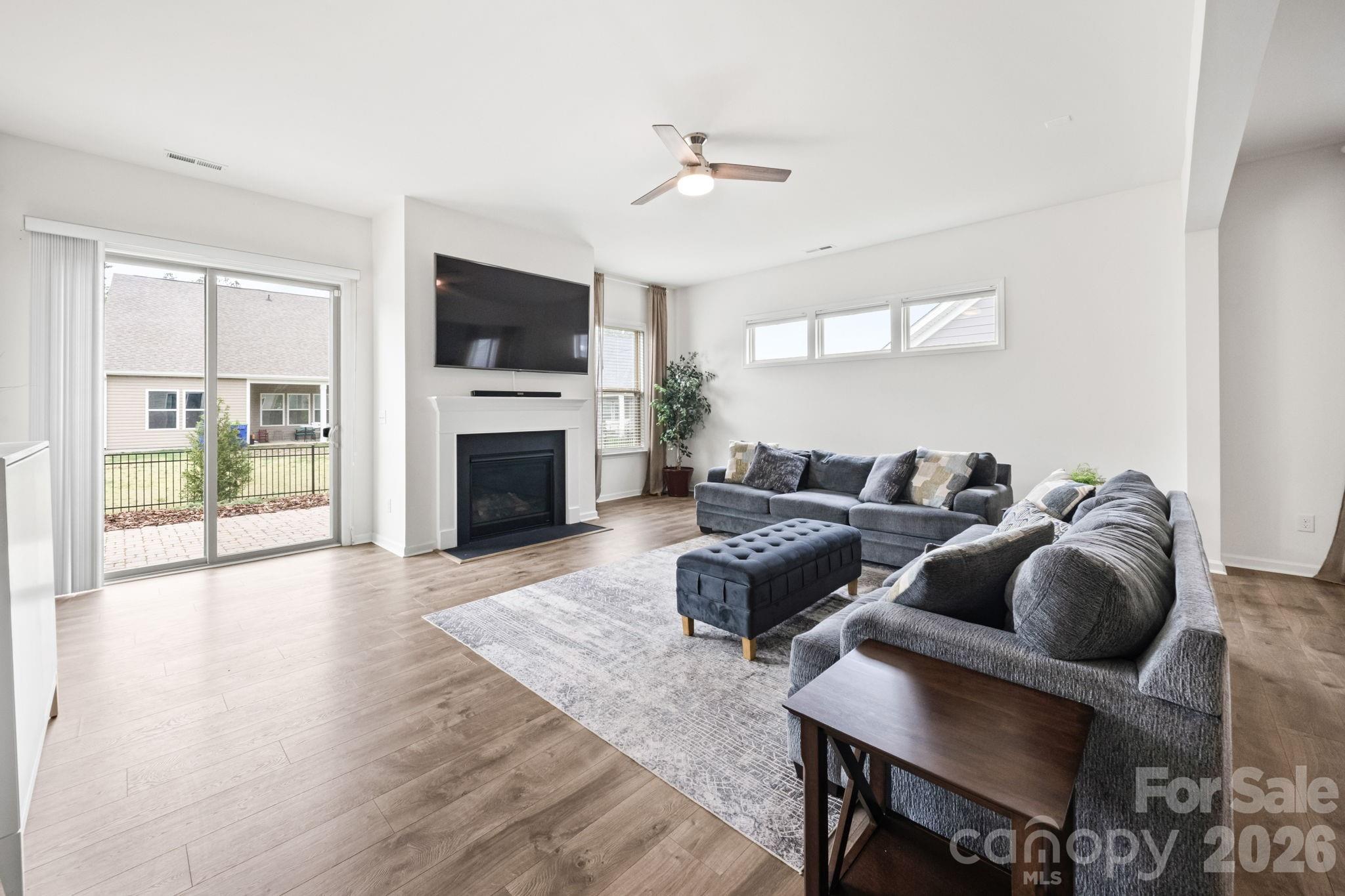 7920 Creek Park Drive