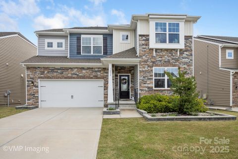 16038 Harbor Hill Drive Charlotte NC 28273