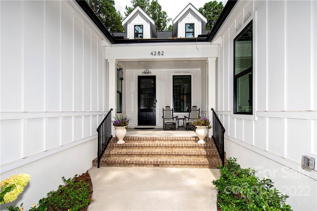 Riverchase Estates - Residential