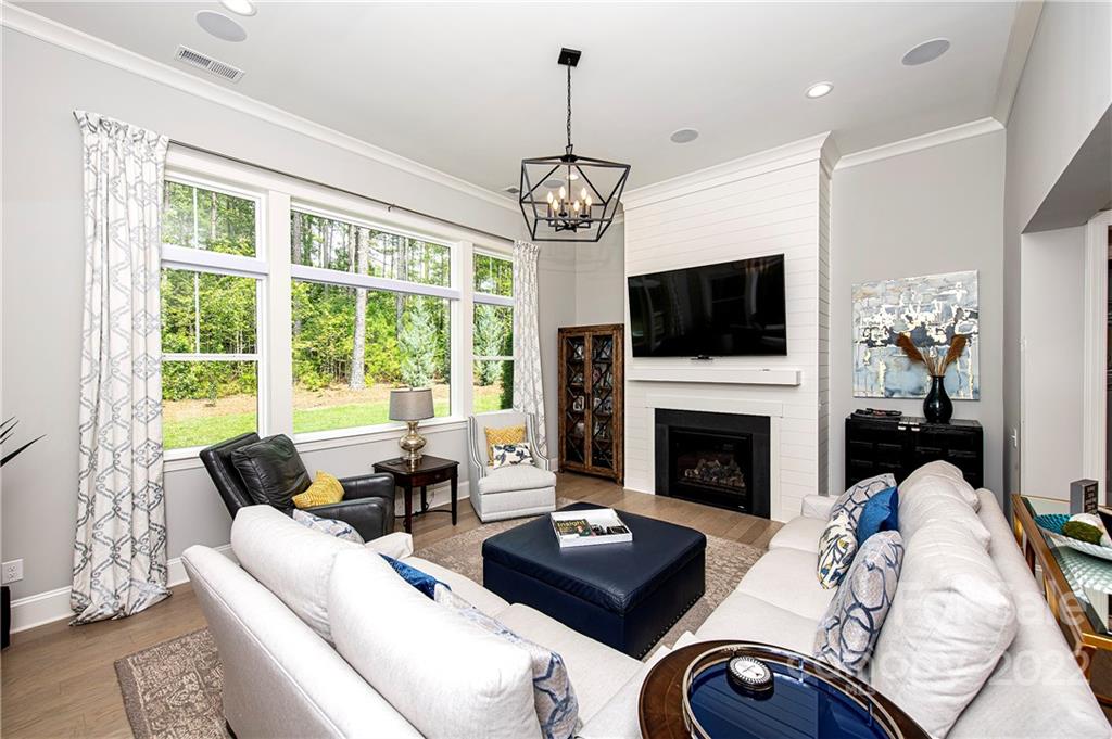 Riverchase Estates - Residential