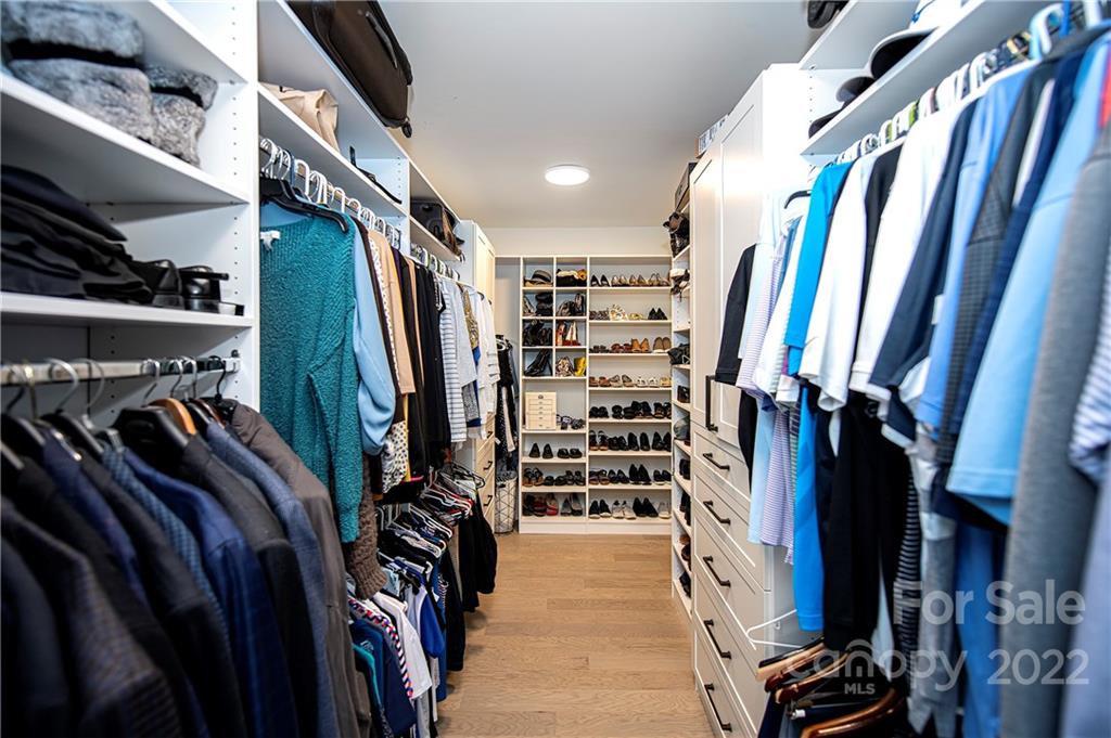 Riverchase Estates - Residential