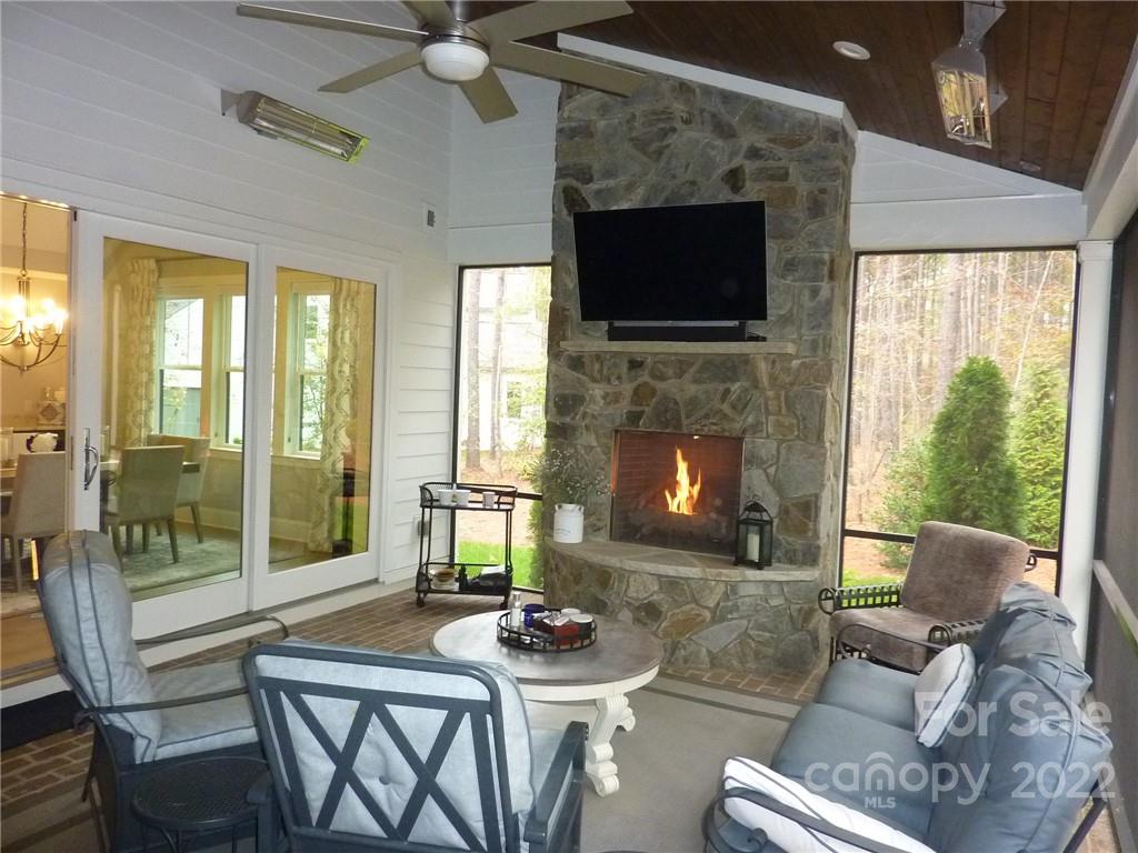 Riverchase Estates - Residential